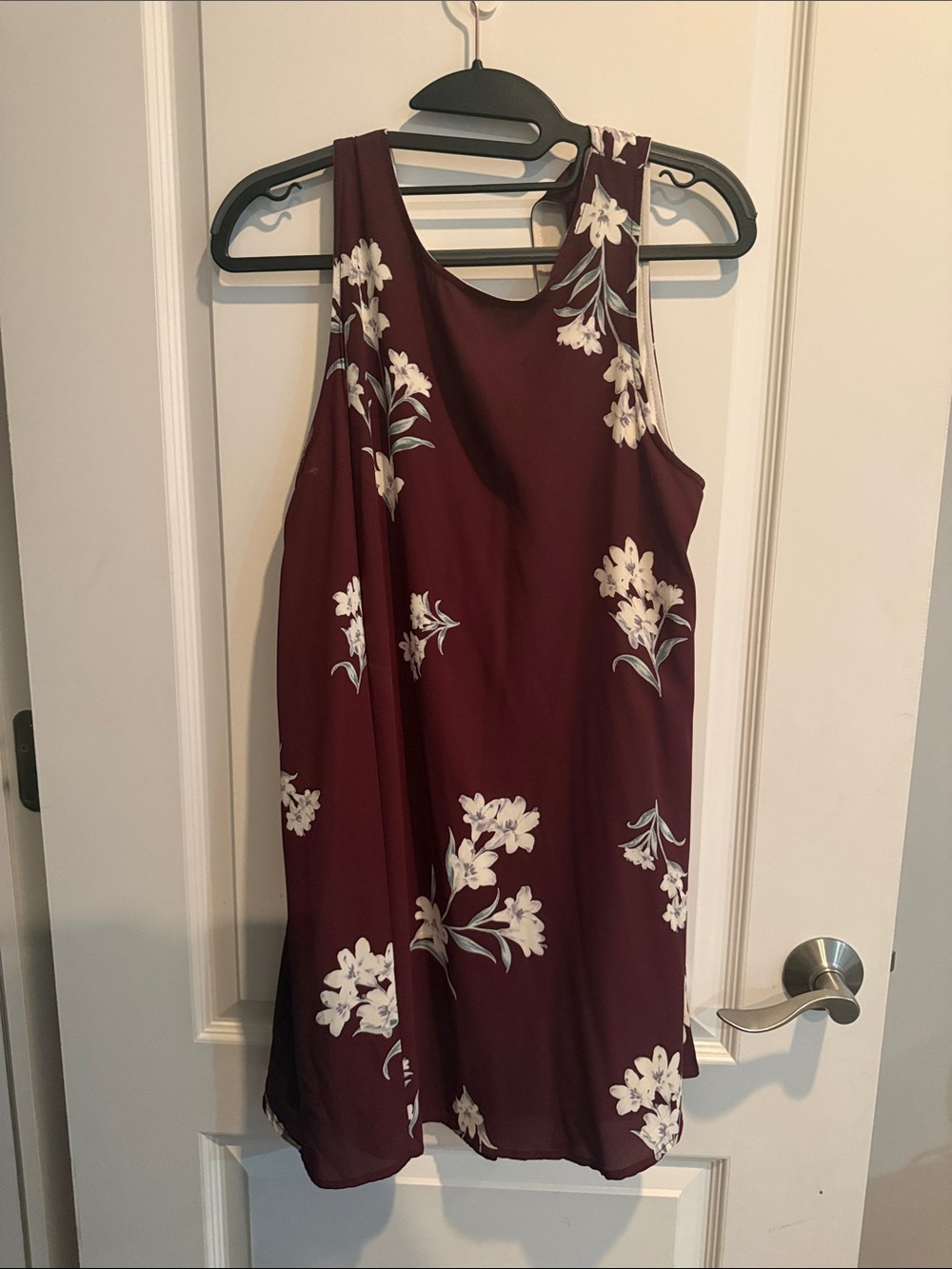 Dainty Hooligan Burgundy Floral Sleeveless Mini Dress
